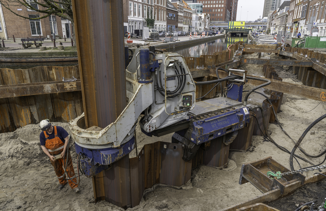 Silent Piler